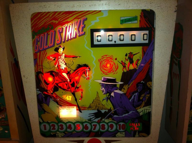Gold-Strike_1975-01-01