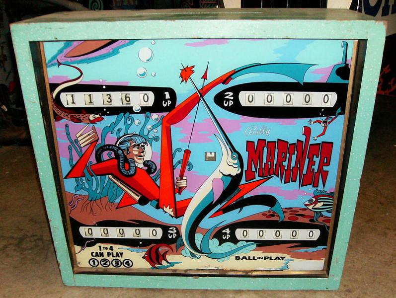 Mariner pinball machine (1971)