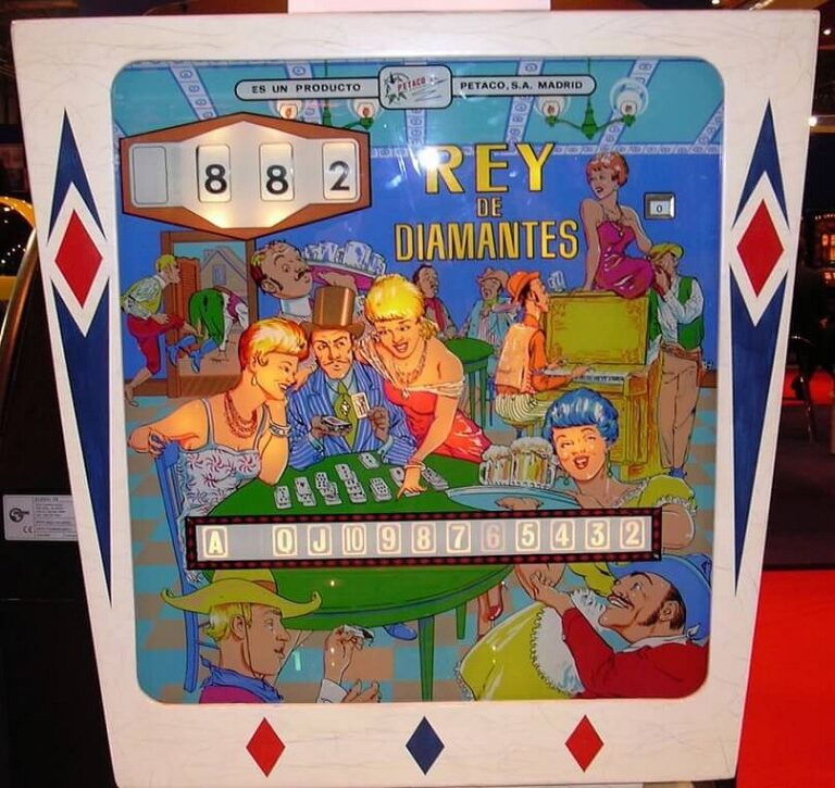 Rey de Diamantes pinball machine (1967)